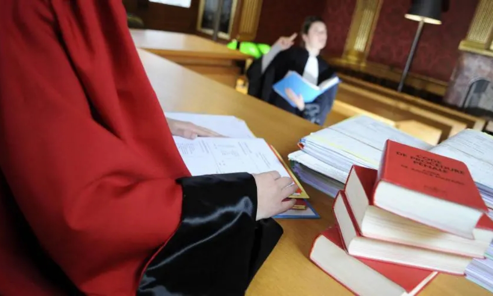 Meurtre de belle-isle-en-terre : une femme remise en liberté